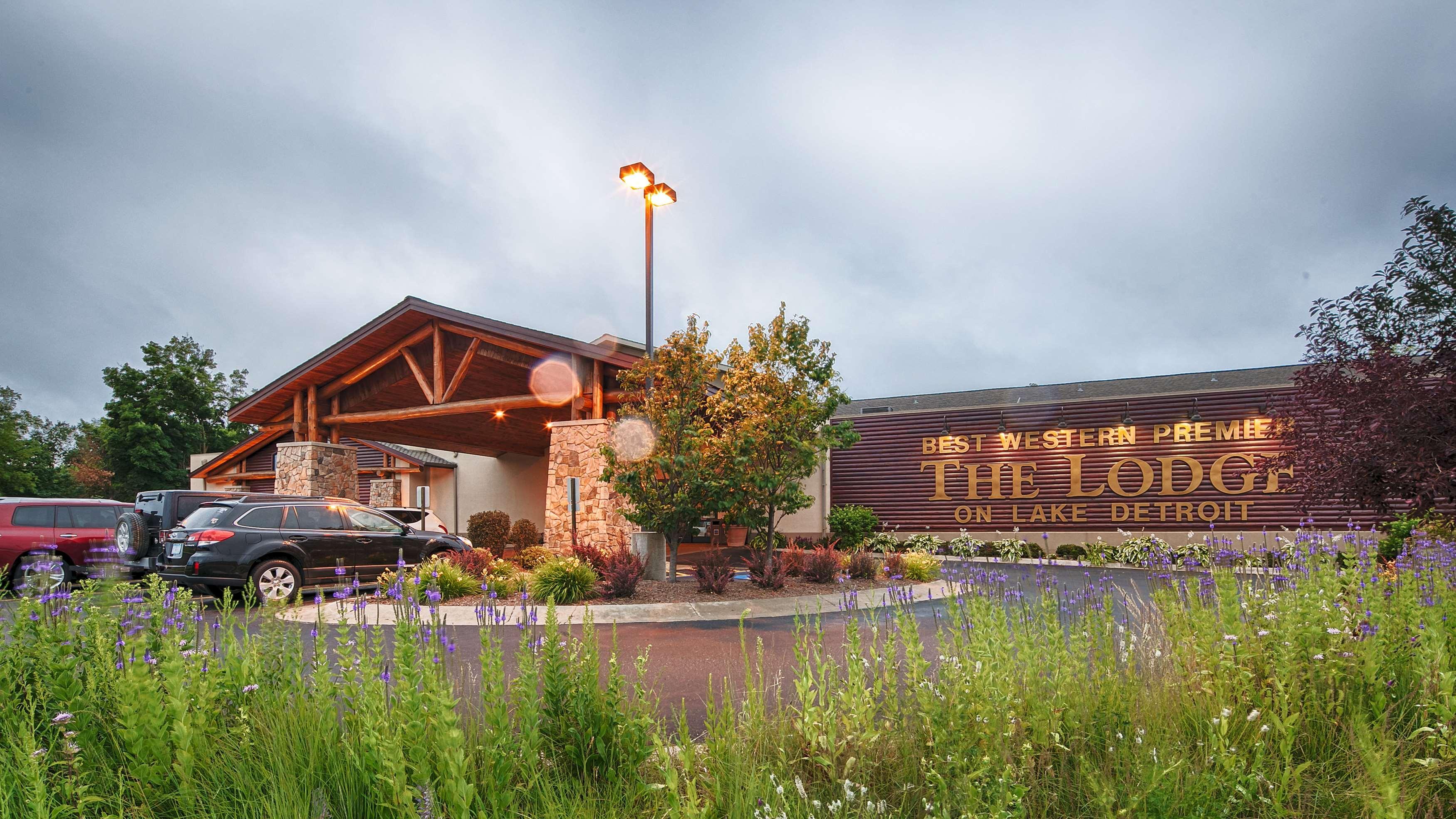 Best Western Premier The Lodge On Lake Detroit Detroit Lakes Kültér fotó